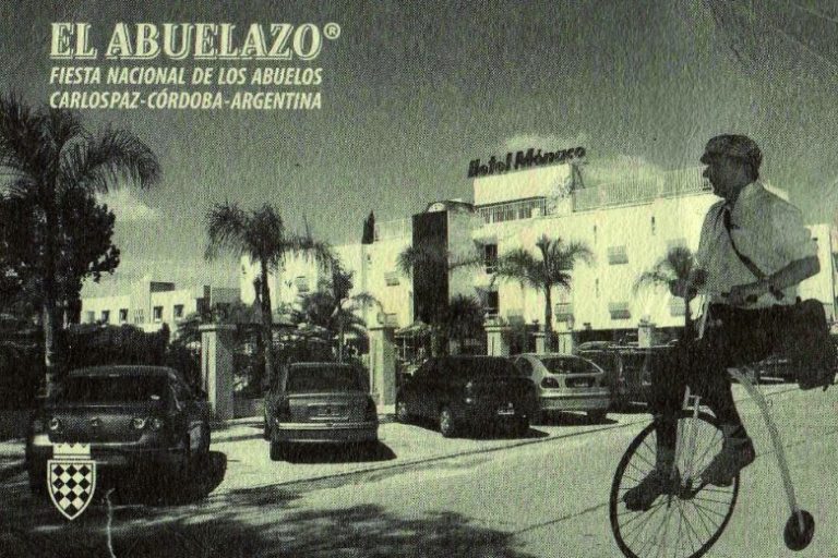 FIESTA NACIONAL DE LOS ABUELOS CÓRDOBA