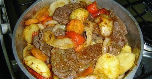 FIESTA DEL BIFE A LA CRIOLLA AL DISCO Y LA EMPANADILLA DE BATATA EN BUENOS AIRES